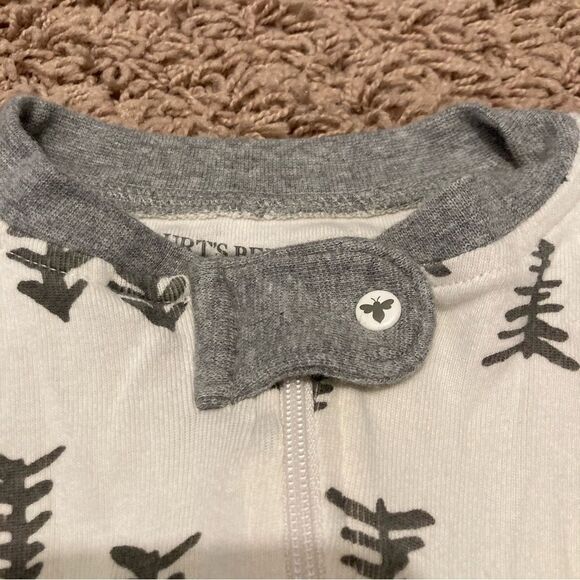 Burt’s Bees Baby Sleeper 18 Months Snug Fitting with Gripper Feet Organic Cotton - Picture 3 of 9